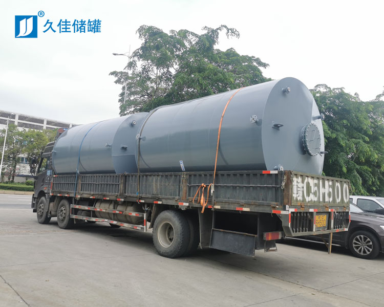 20m3鋼襯PE儲(chǔ)罐（漂白水）